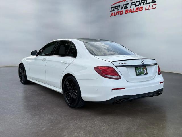 2017 Mercedes-Benz E-CLASS E 300 E 300 Sedan 4D