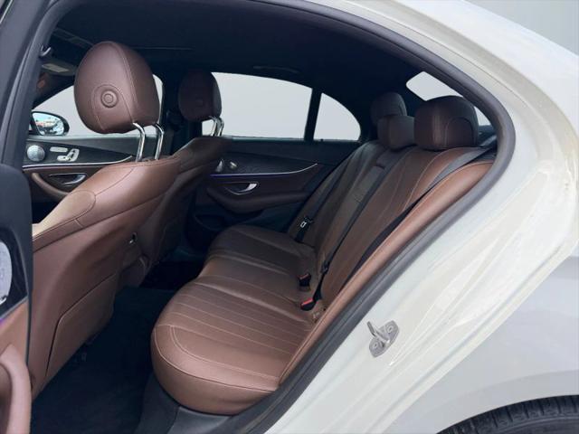 2017 Mercedes-Benz E-CLASS E 300 E 300 Sedan 4D