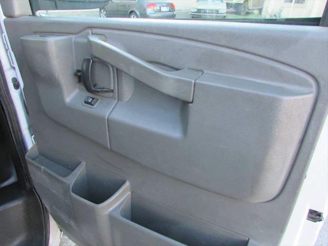 2018 GMC Savana 2500 Work Van