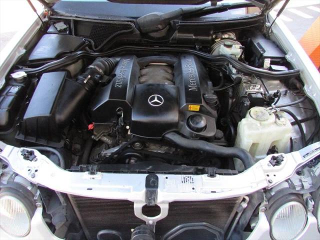2001 Mercedes-Benz E 320 E 320 Sedan 4D