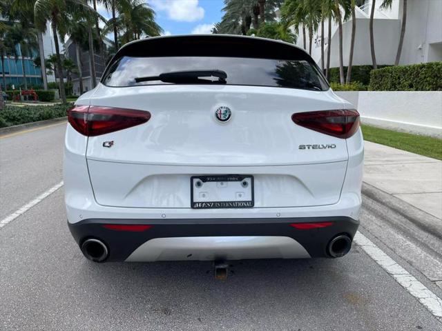 2018 Alfa Romeo Stelvio Sport AWD
