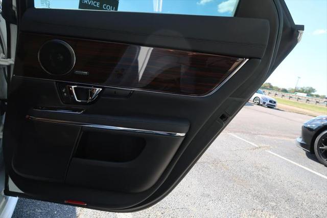 2019 Jaguar XJ R-Sport