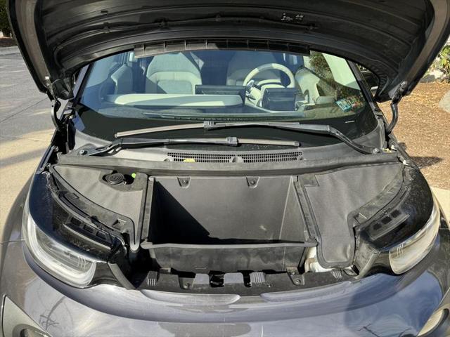 2015 BMW i3 Base w/Range Extender