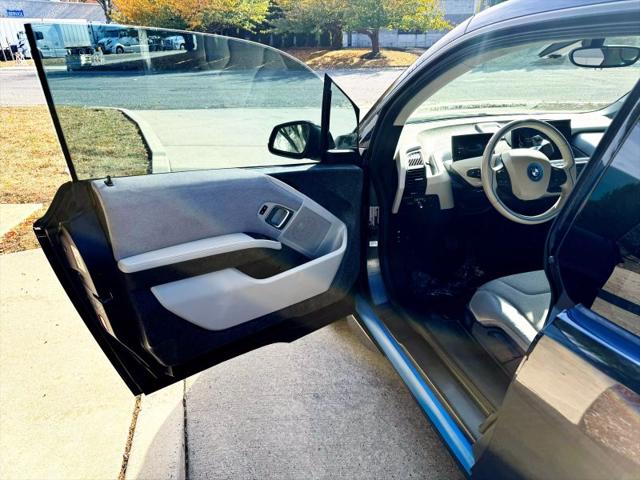2015 BMW i3 Base w/Range Extender