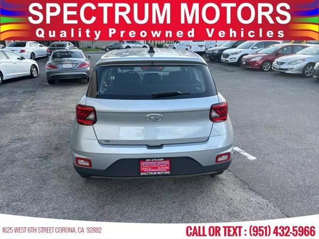 2021 Hyundai Venue SE