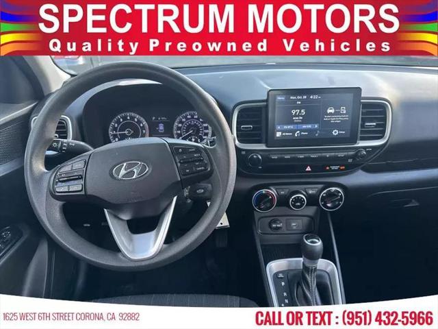 2021 Hyundai Venue SE
