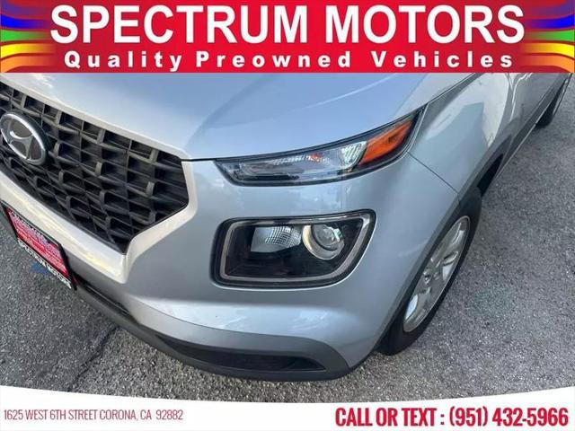 2021 Hyundai Venue SE