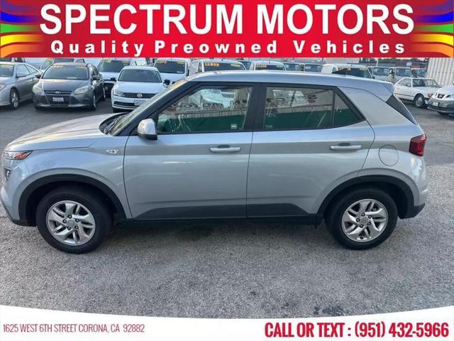 2021 Hyundai Venue SE