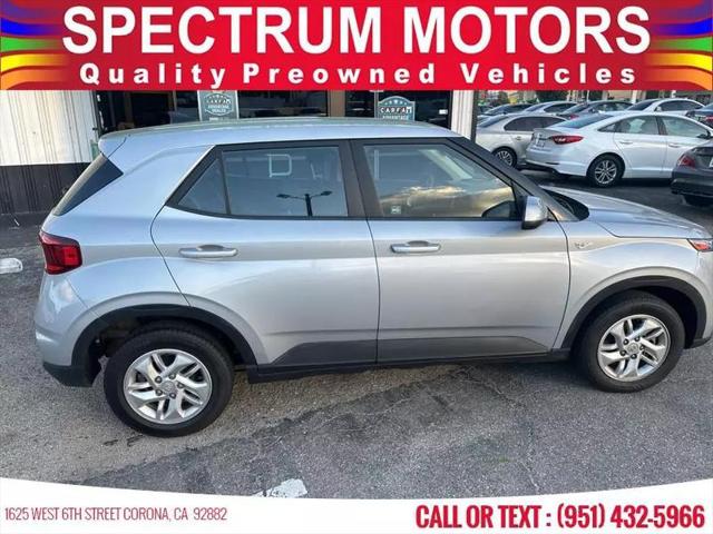 2021 Hyundai Venue SE