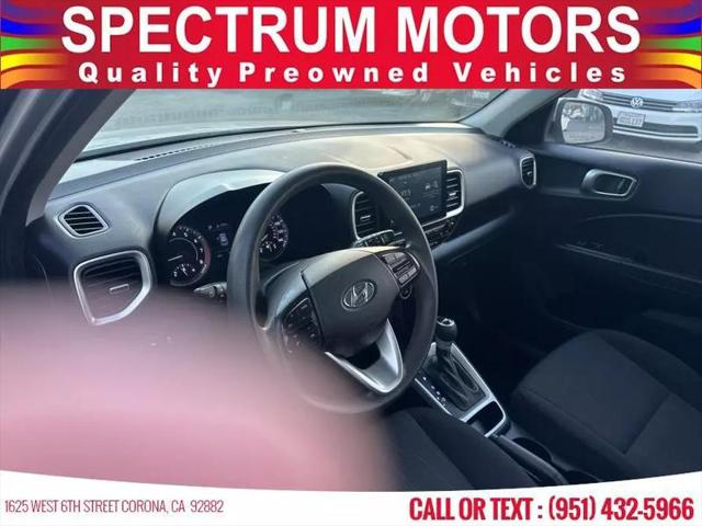 2021 Hyundai Venue SE