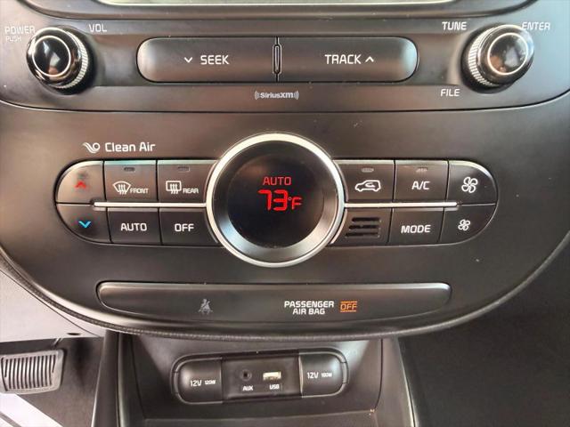2017 Kia Soul +