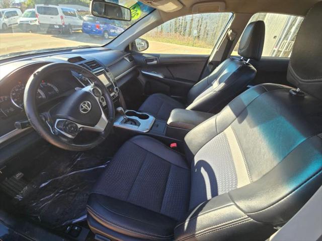 2014 Toyota Camry SE