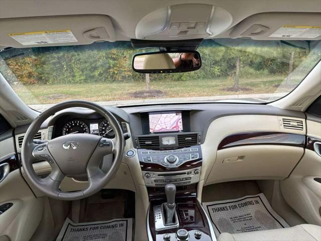 2012 INFINITI M37 M37x Sedan 4D