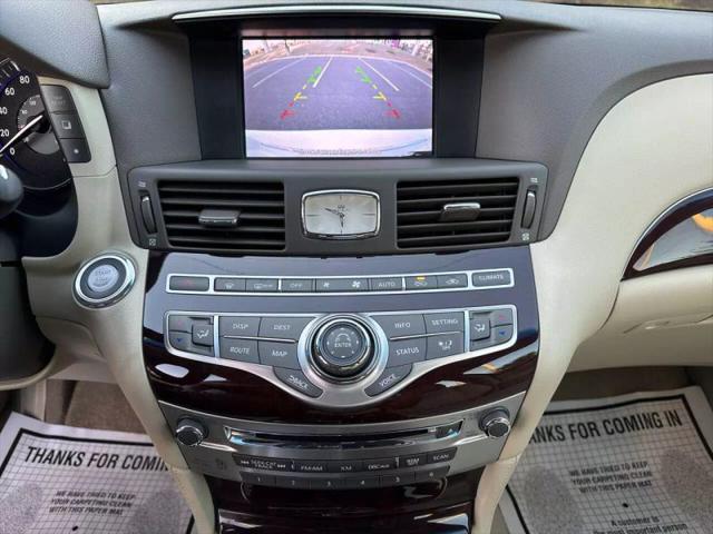 2012 INFINITI M37 M37x Sedan 4D