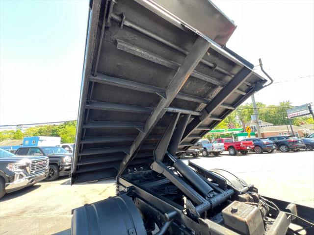 2012 Ford F-550 XL