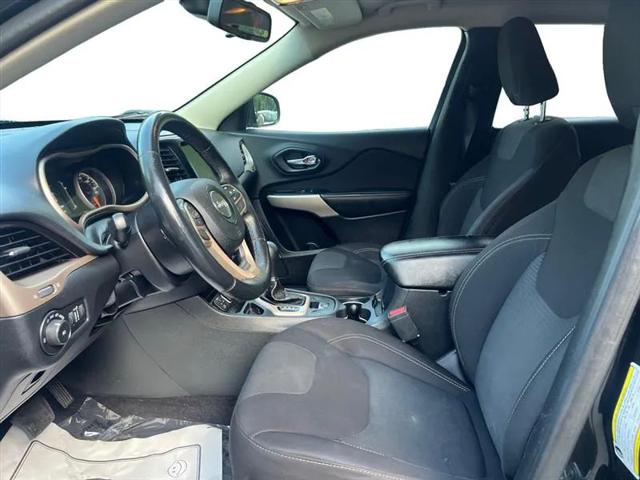 2017 Jeep Cherokee Latitude FWD