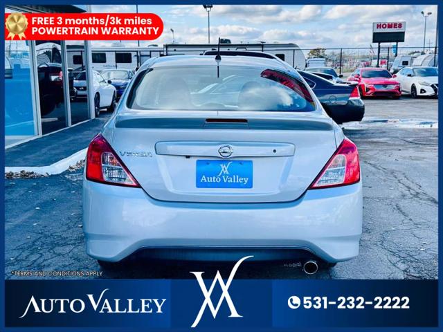 2019 Nissan Versa 1.6 S+