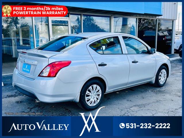 2019 Nissan Versa 1.6 S+