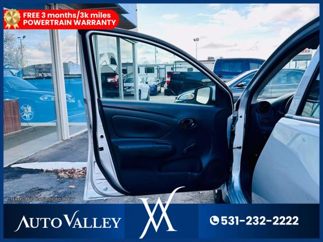 2019 Nissan Versa 1.6 S+