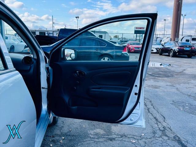 2019 Nissan Versa 1.6 S+