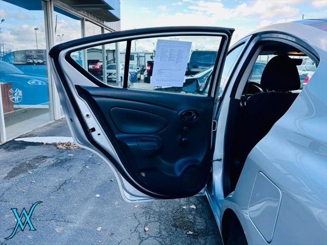 2019 Nissan Versa 1.6 S+
