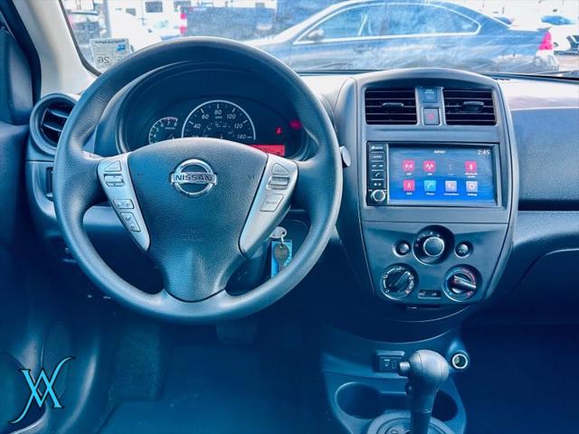 2019 Nissan Versa 1.6 S+