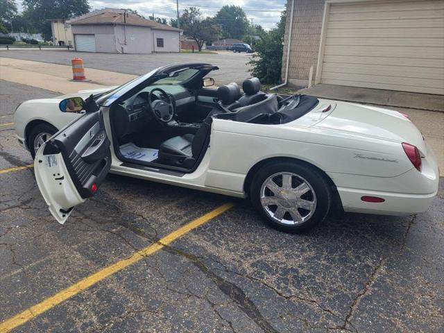 2002 Ford Thunderbird Convertible 2D