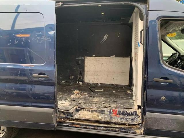 2015 Ford Transit Medium Roof w/Sliding Side Door Van 3D