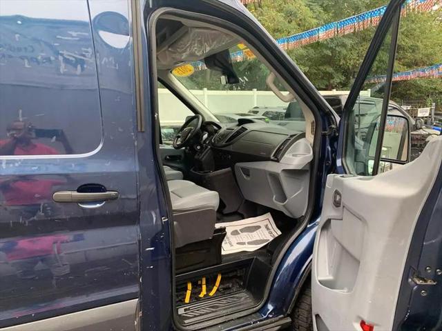 2015 Ford Transit Medium Roof w/Sliding Side Door Van 3D