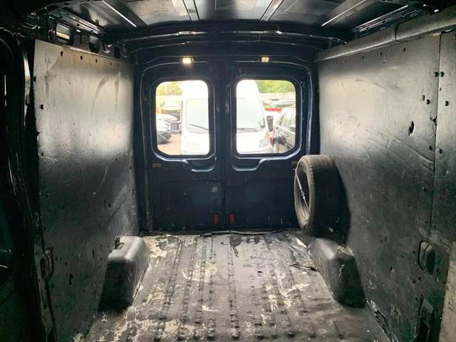 2015 Ford Transit Medium Roof w/Sliding Side Door Van 3D
