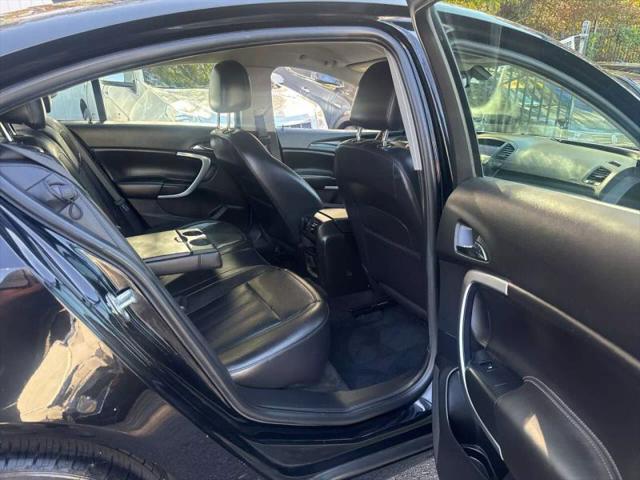 2012 Buick Regal Premium 1