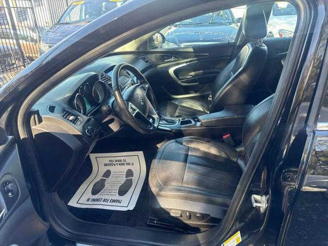 2012 Buick Regal Premium 1