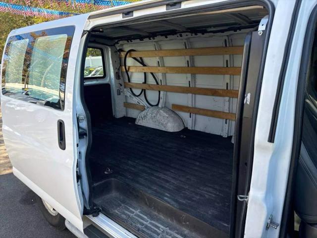 2018 GMC Savana 2500 Work Van