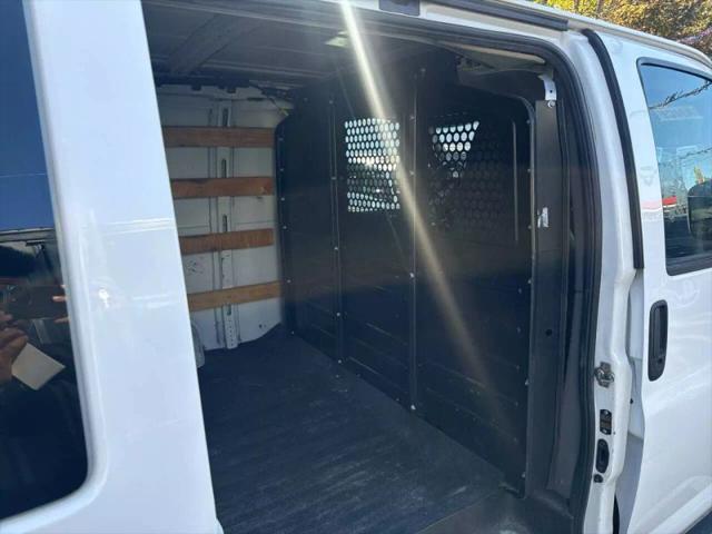 2018 GMC Savana 2500 Work Van