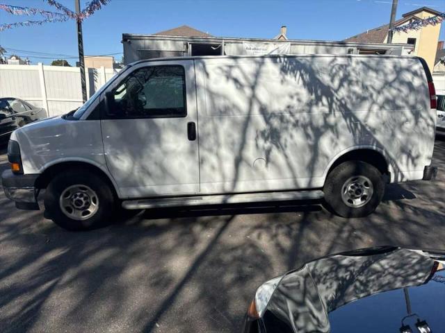 2018 GMC Savana 2500 Work Van