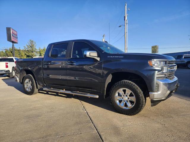 2021 Chevrolet Silverado 1500 4WD Crew Cab Short Bed LT