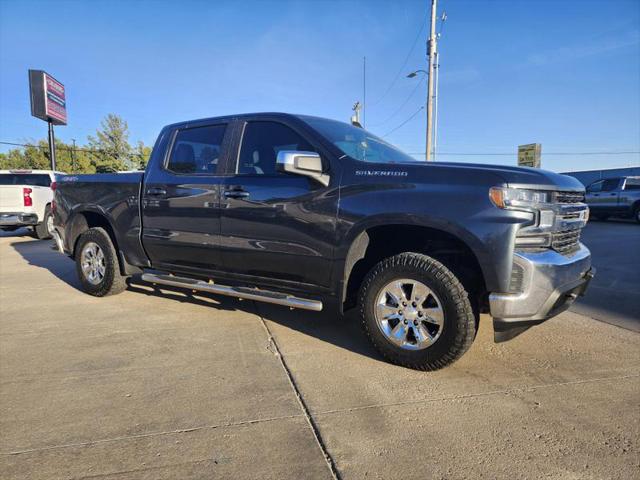 2021 Chevrolet Silverado 1500 4WD Crew Cab Short Bed LT