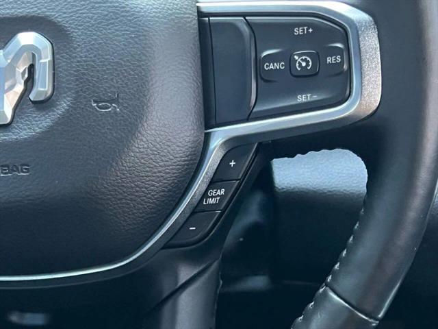 2020 Ram 1500 Laramie Crew Cab 4x4 5'7" Box