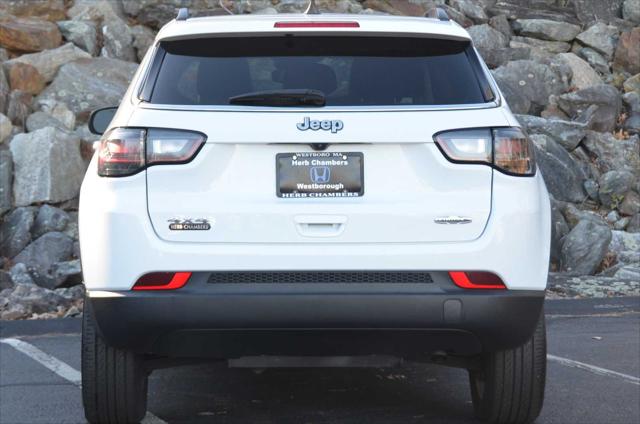 2022 Jeep Compass Latitude Lux 4x4