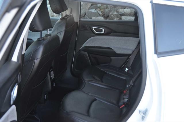 2022 Jeep Compass Latitude Lux 4x4