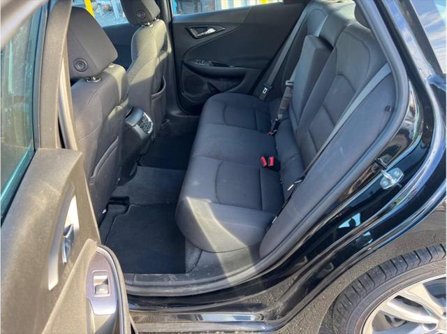 2022 Chevrolet Malibu FWD LT
