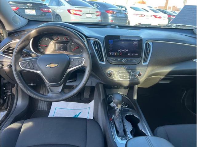 2022 Chevrolet Malibu FWD LT