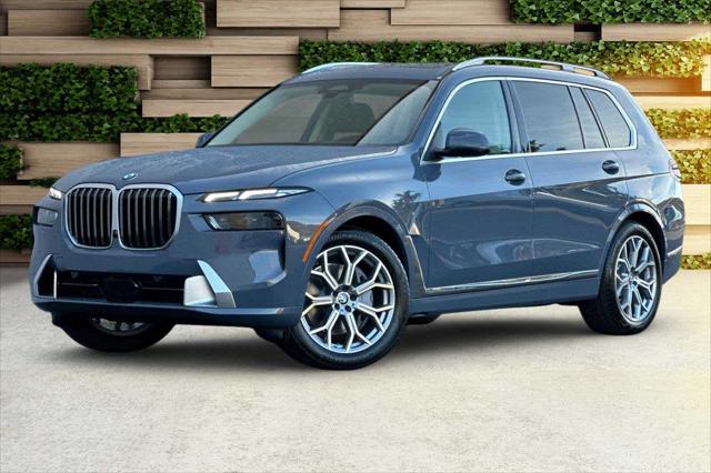 2025 BMW X7