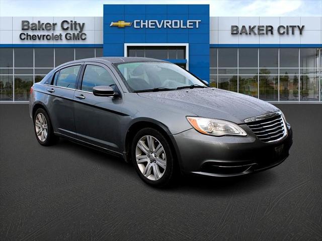 2011 Chrysler 200