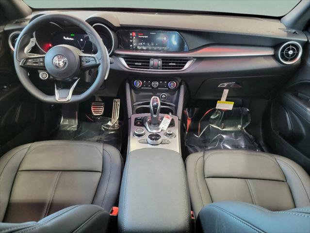2025 Alfa Romeo Stelvio Sprint AWD