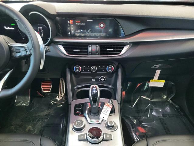 2025 Alfa Romeo Stelvio Sprint AWD