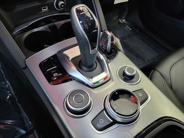 2025 Alfa Romeo Stelvio Sprint AWD