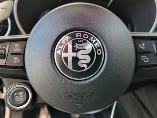 2025 Alfa Romeo Stelvio Sprint AWD
