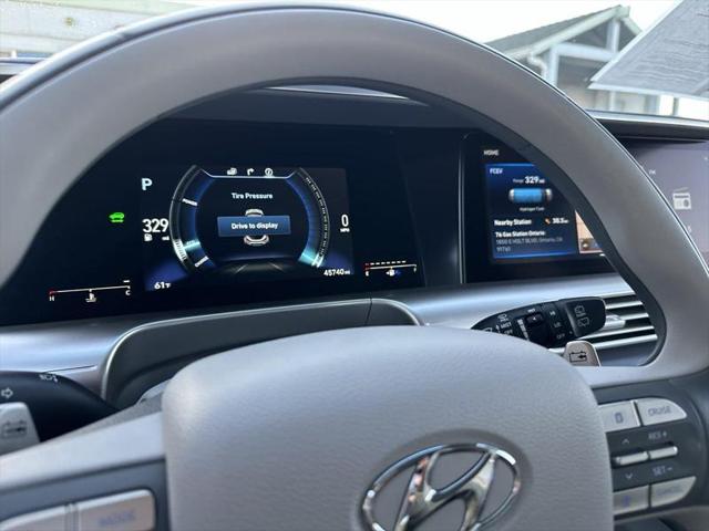 2021 Hyundai NEXO Blue
