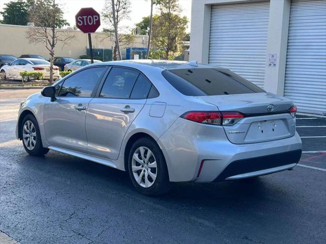 2022 Toyota Corolla LE